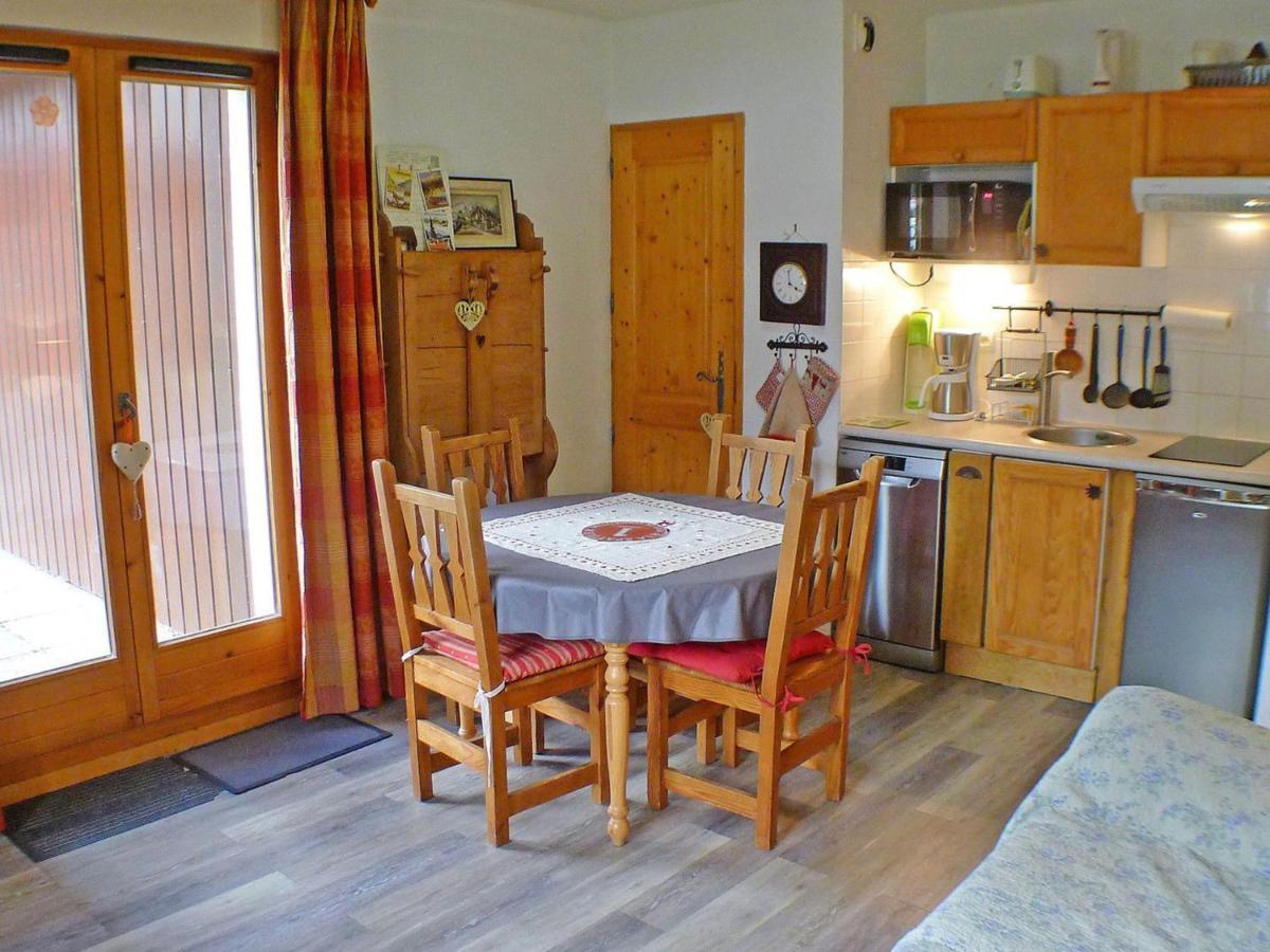 Appartement Cosy Avec Piscines, Parking Et Wifi A Samoens - Fr-1-629-32 Kültér fotó